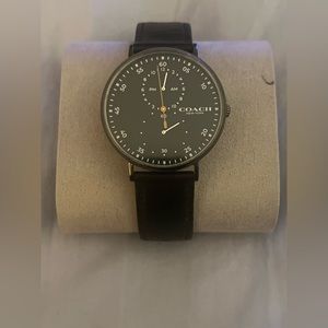 Coach mens black leather chronograph watch needs new battery